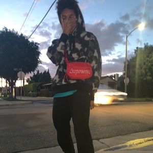 Meet your Posher, Edgardo